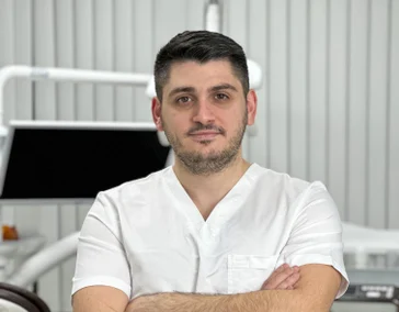 Хроев Василиос Спартакович